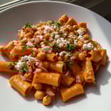 Harissa Chickpea Pasta Dish